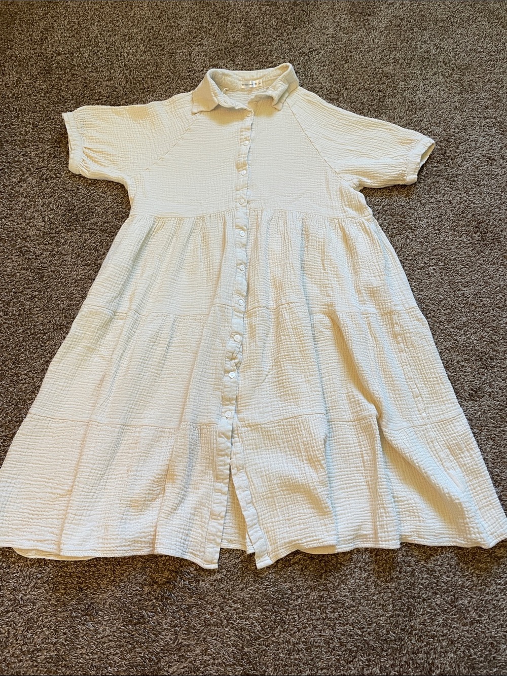 Women’s Cream Button-Front Tiered Muslim Cotton Dress With Pockets